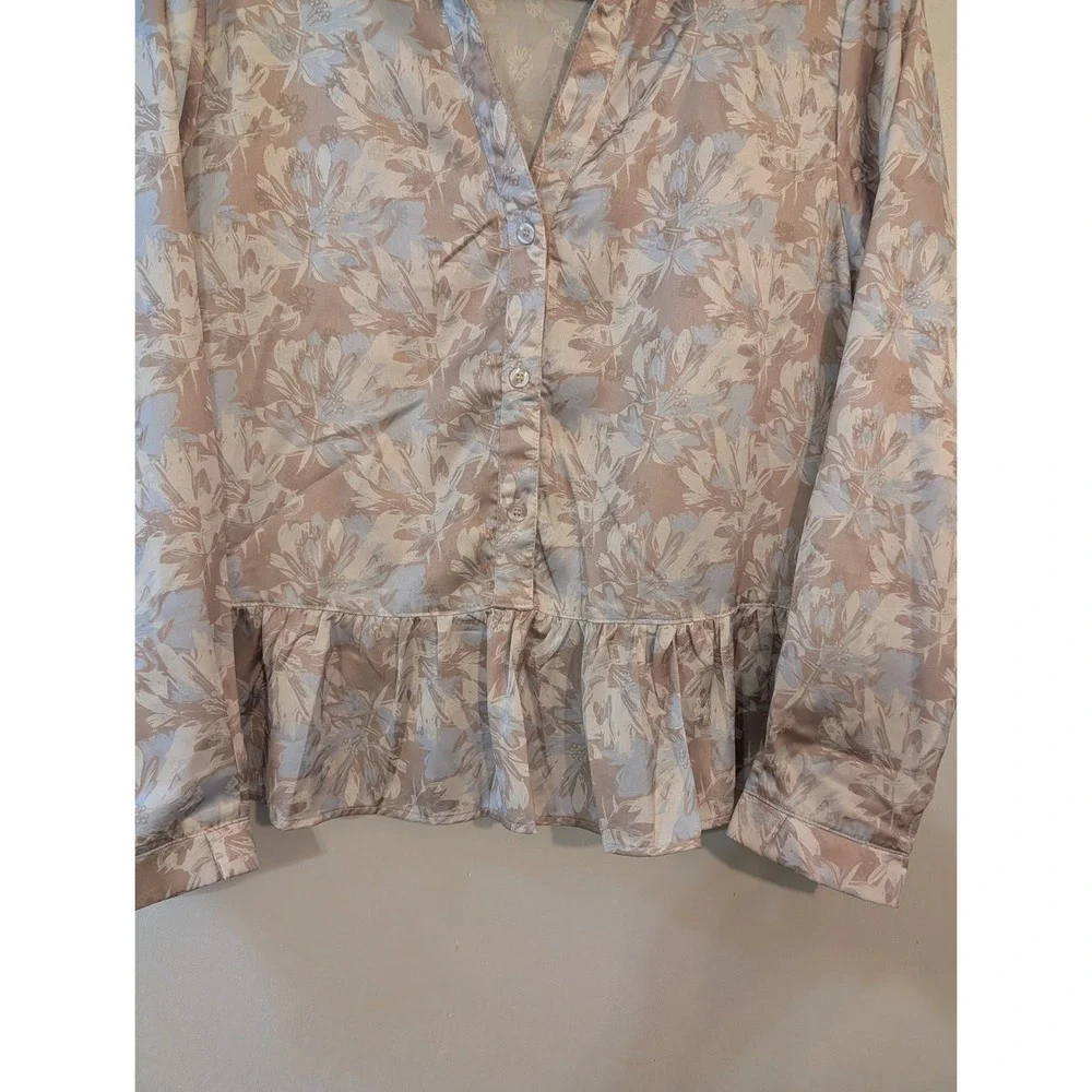 TCEC‎ Floral 2 Piece Set Womens Medium Blue Tan Peplum Top Ruffle Shorts CST1004